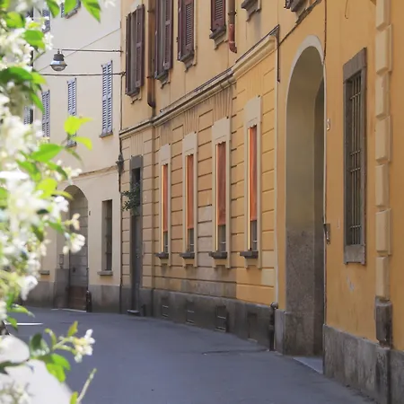 Szálloda Lisander Seregno